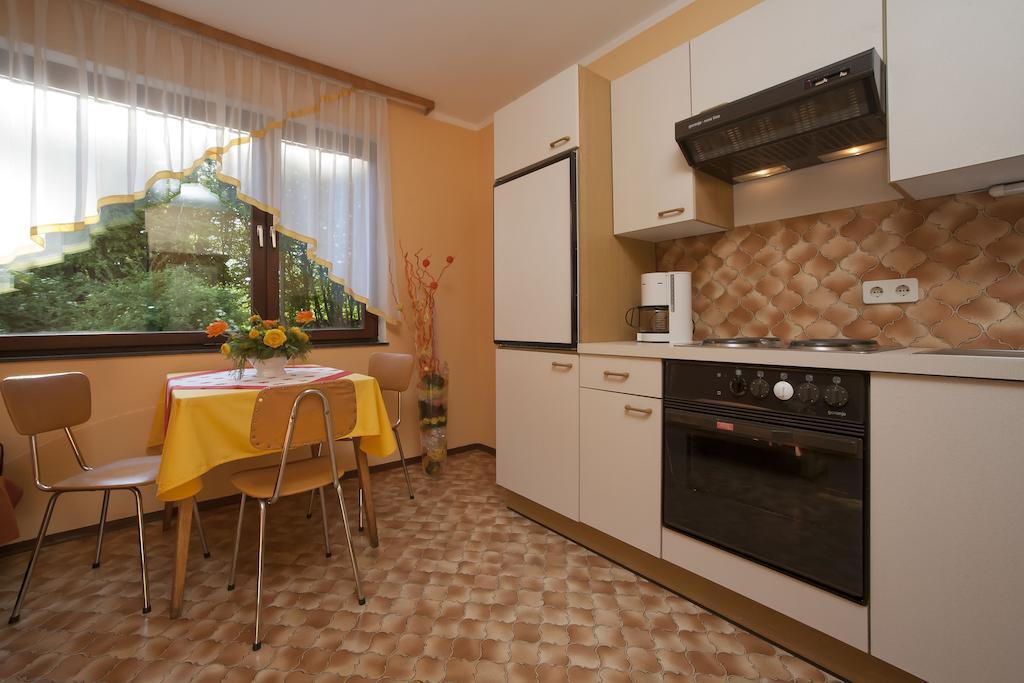 Haus Fischer Velden am Wörthersee Habitación foto