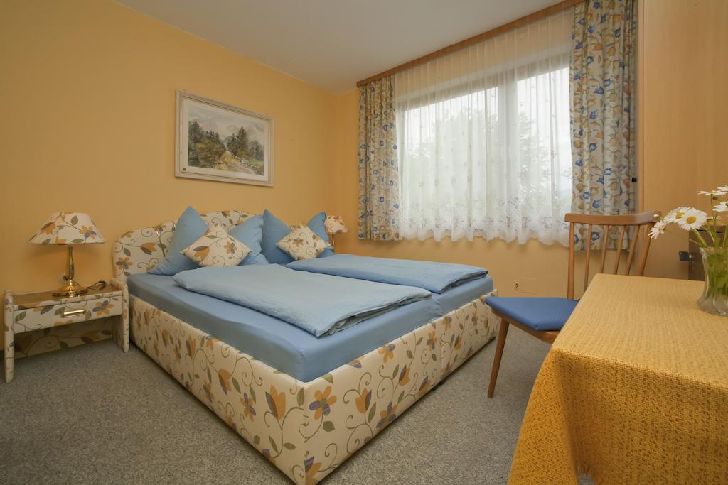 Haus Fischer Velden am Wörthersee Habitación foto